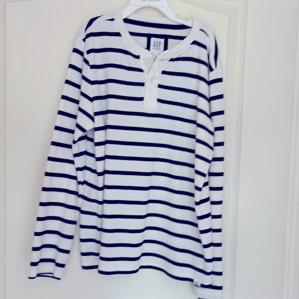 GAP kids long sleeve cotton shirt.